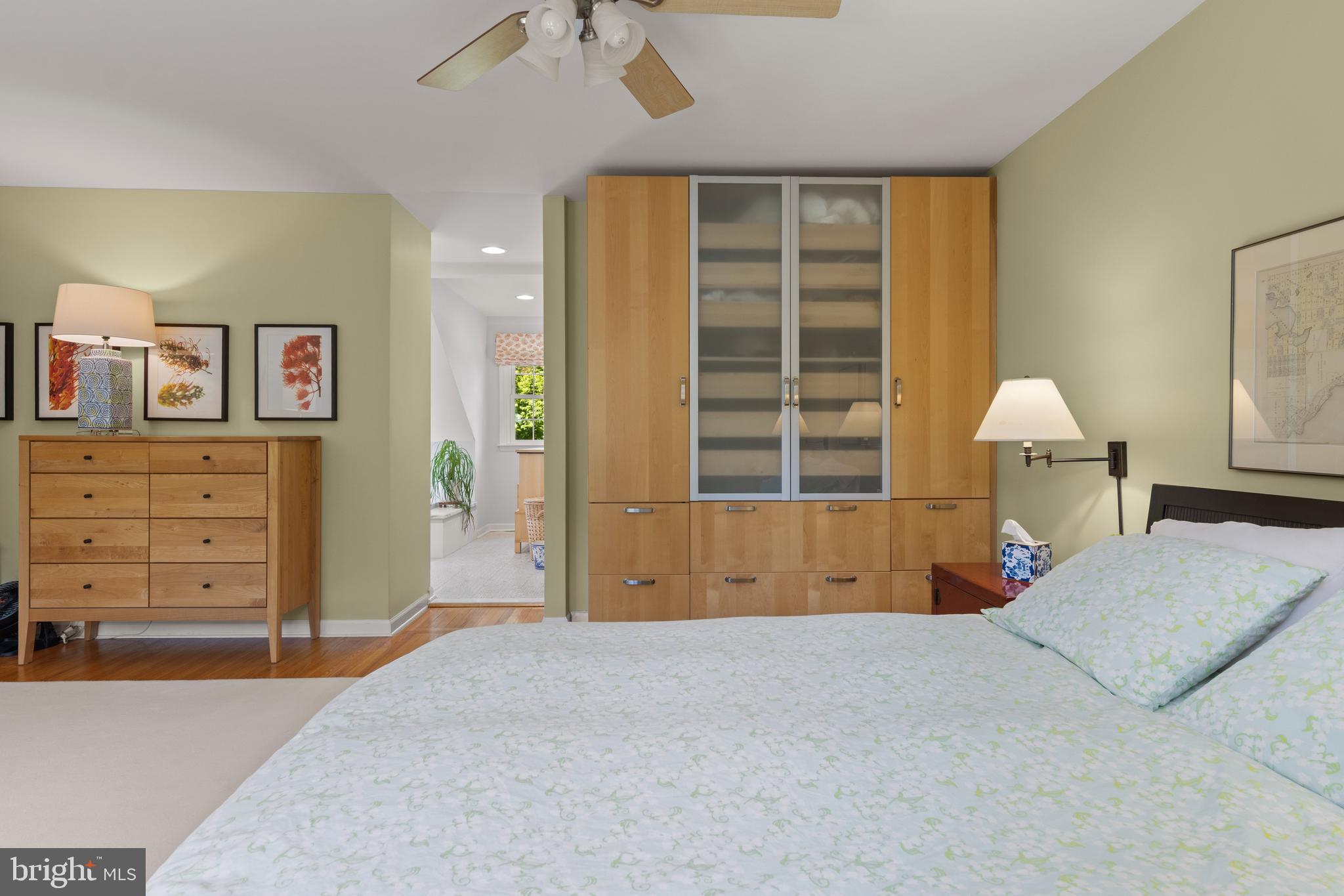 230 East Beechtree Lane Wayne, PA 19087 - Photo 37 of 55 built in closet