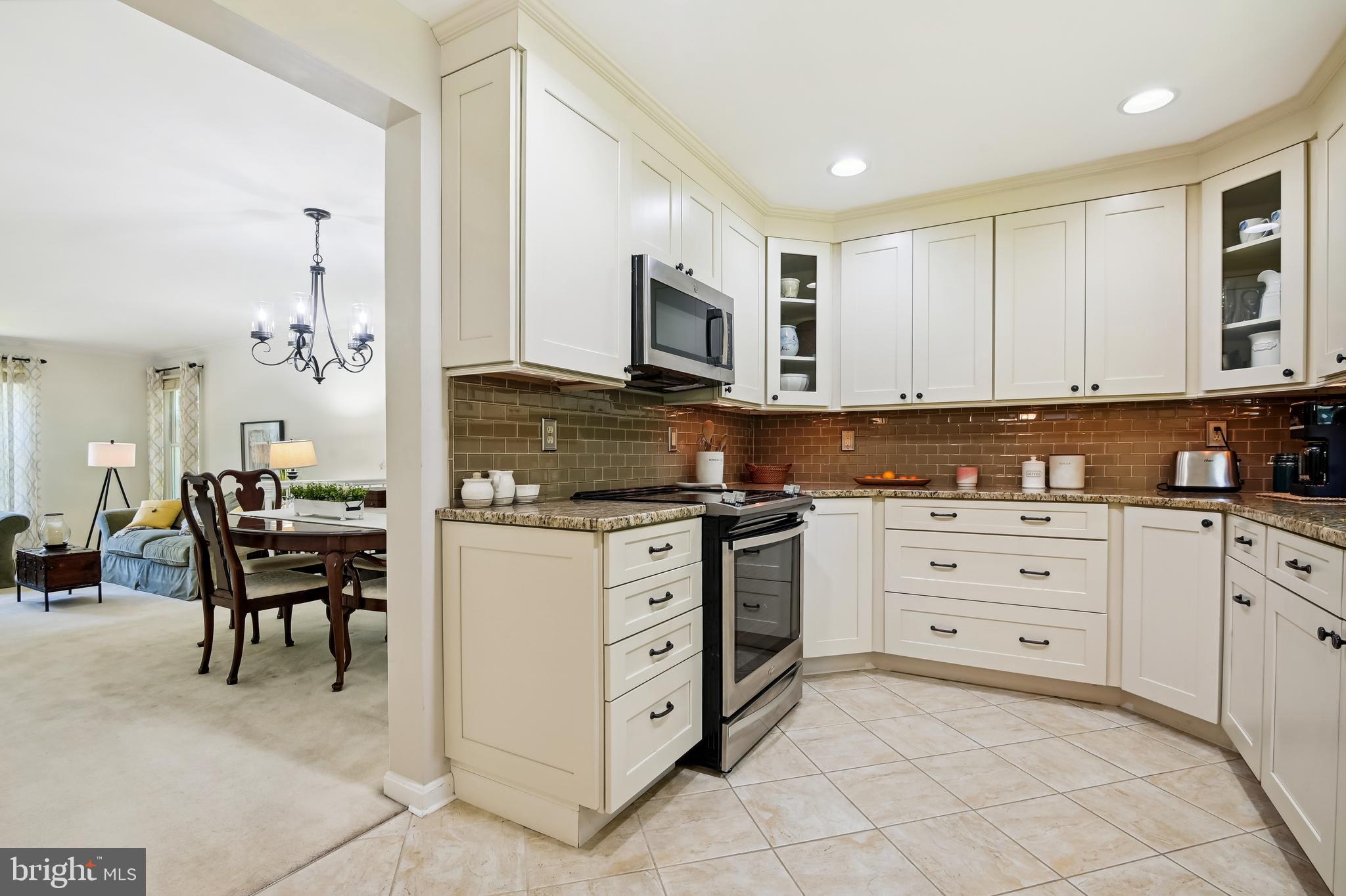 295 Locust Ridge Lane Arnold, MD 21012 - Photo 26 of 56 Kitchen stove was replaced in February