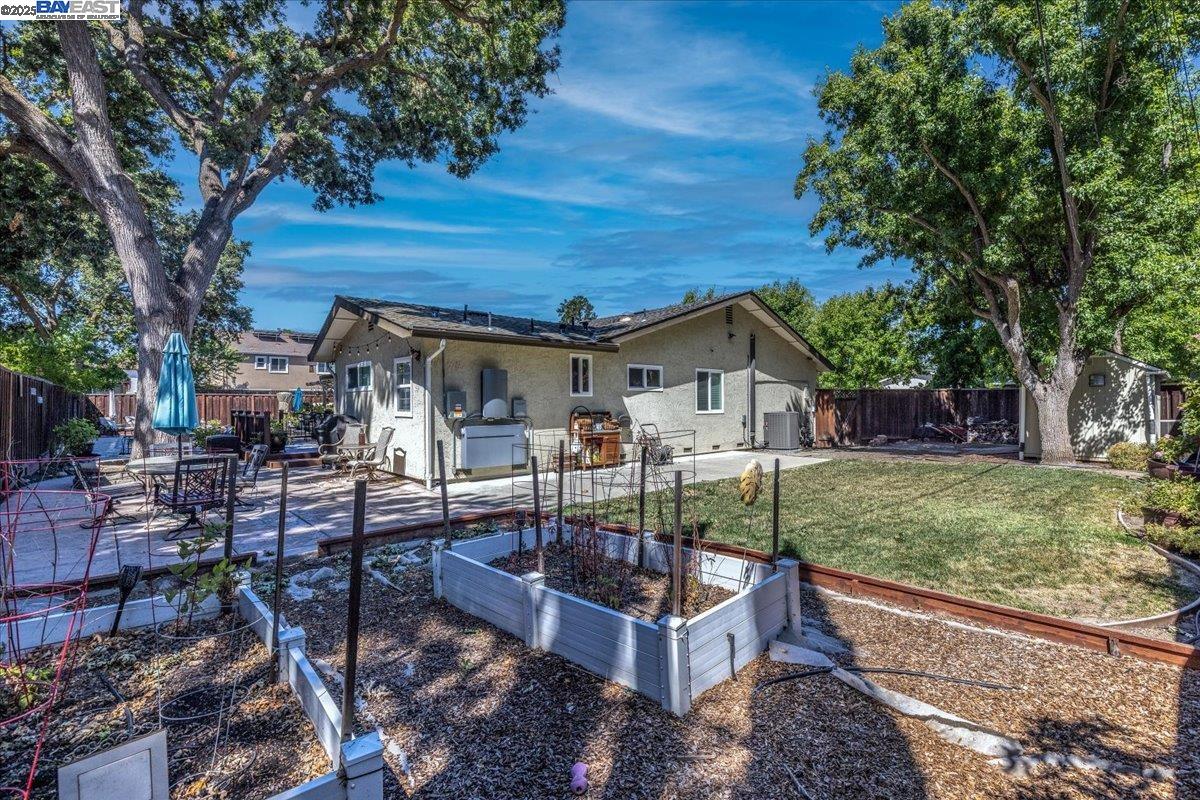 1766 Risdon Road Concord, CA 94518 - Photo 43 of 54