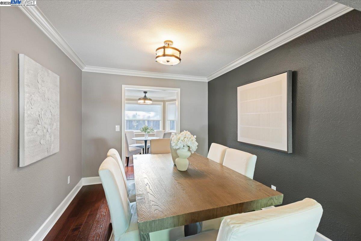 1766 Risdon Road Concord, CA 94518 - Photo 5 of 54