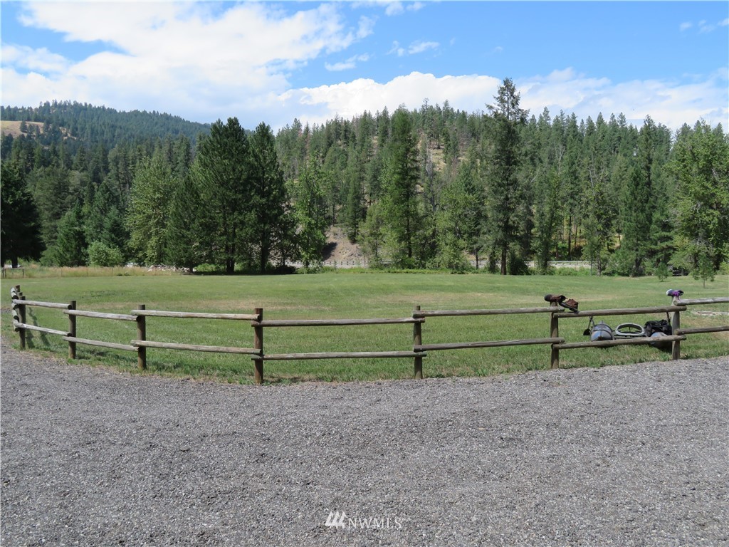 18 Casey's Ranch Road Danville, WA 99121 - Photo 2 of 19 Gallery Image 2