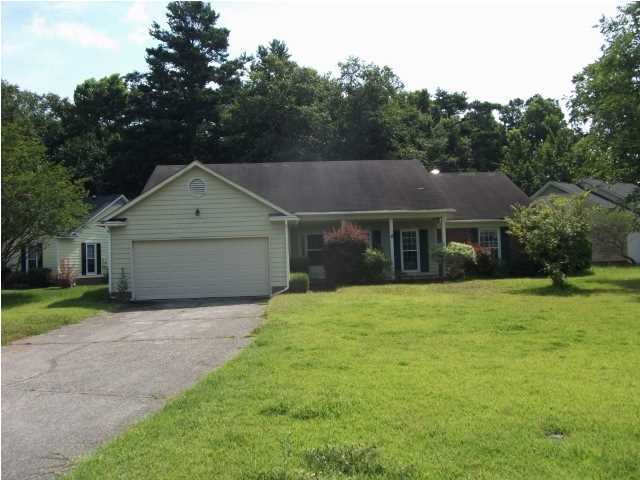 100 New Spring Court Summerville, SC 29485 - Photo 1 of 11 Primary Photo