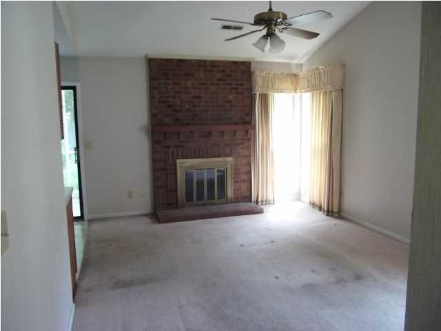 100 New Spring Court Summerville, SC 29485 - Photo 4 of 11 Additional Photo