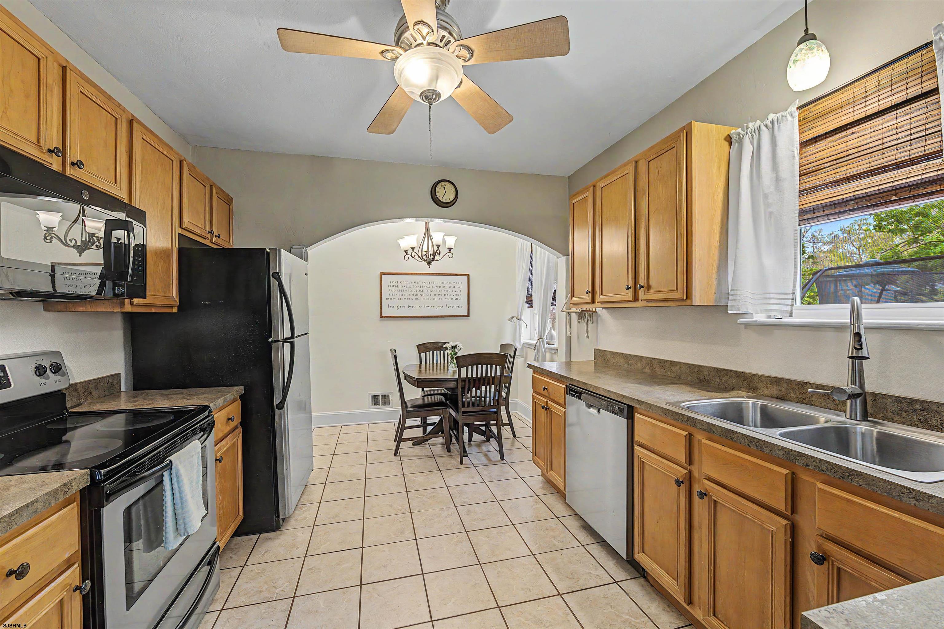 418 Magnolia Road Vineland, NJ 08360 - Photo 11 of 25