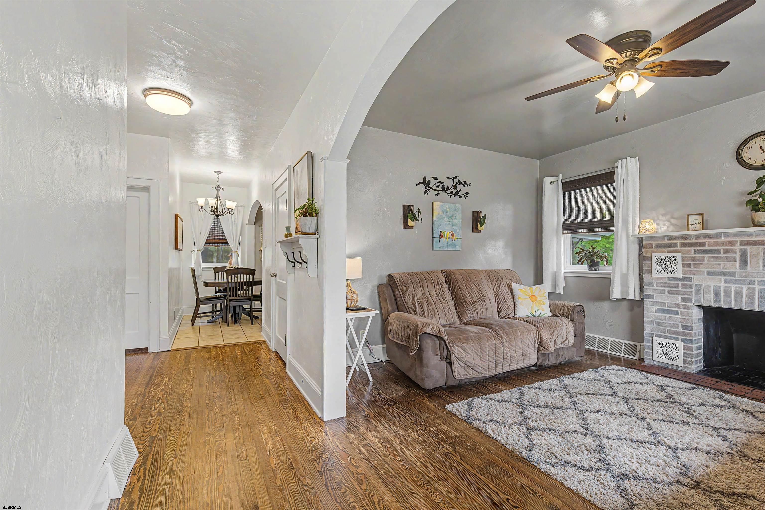 418 Magnolia Road Vineland, NJ 08360 - Photo 3 of 25