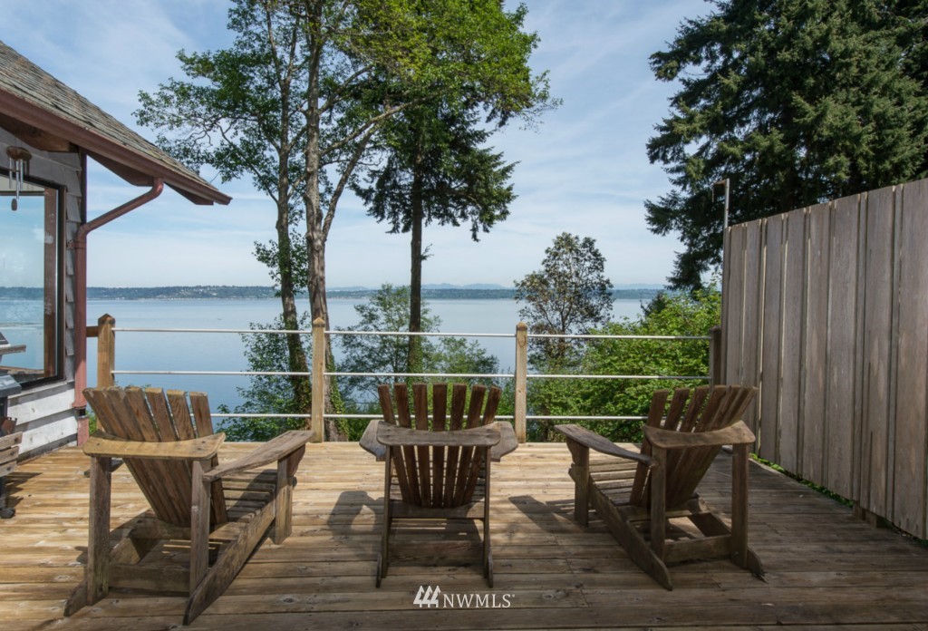 21236 Tramp Harbor Road Southwest Vashon, WA 98070 - Photo 1 of 24