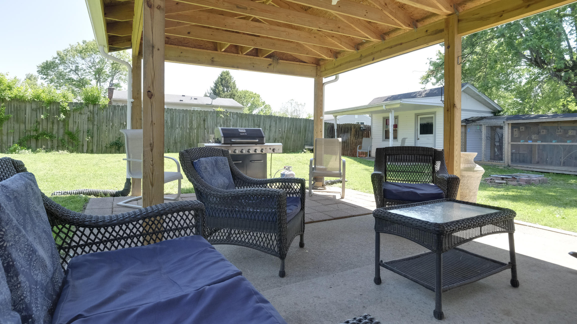 6304 Overton Road Louisville, KY 40228 - Photo 35 of 40 6304 Overton Rd-1033
