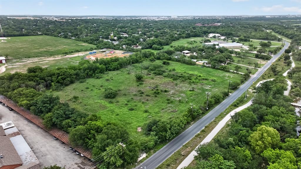 1328 Holbrook Road San Antonio, TX 78218 - Photo 8 of 21 a view of a green field with lots of green space