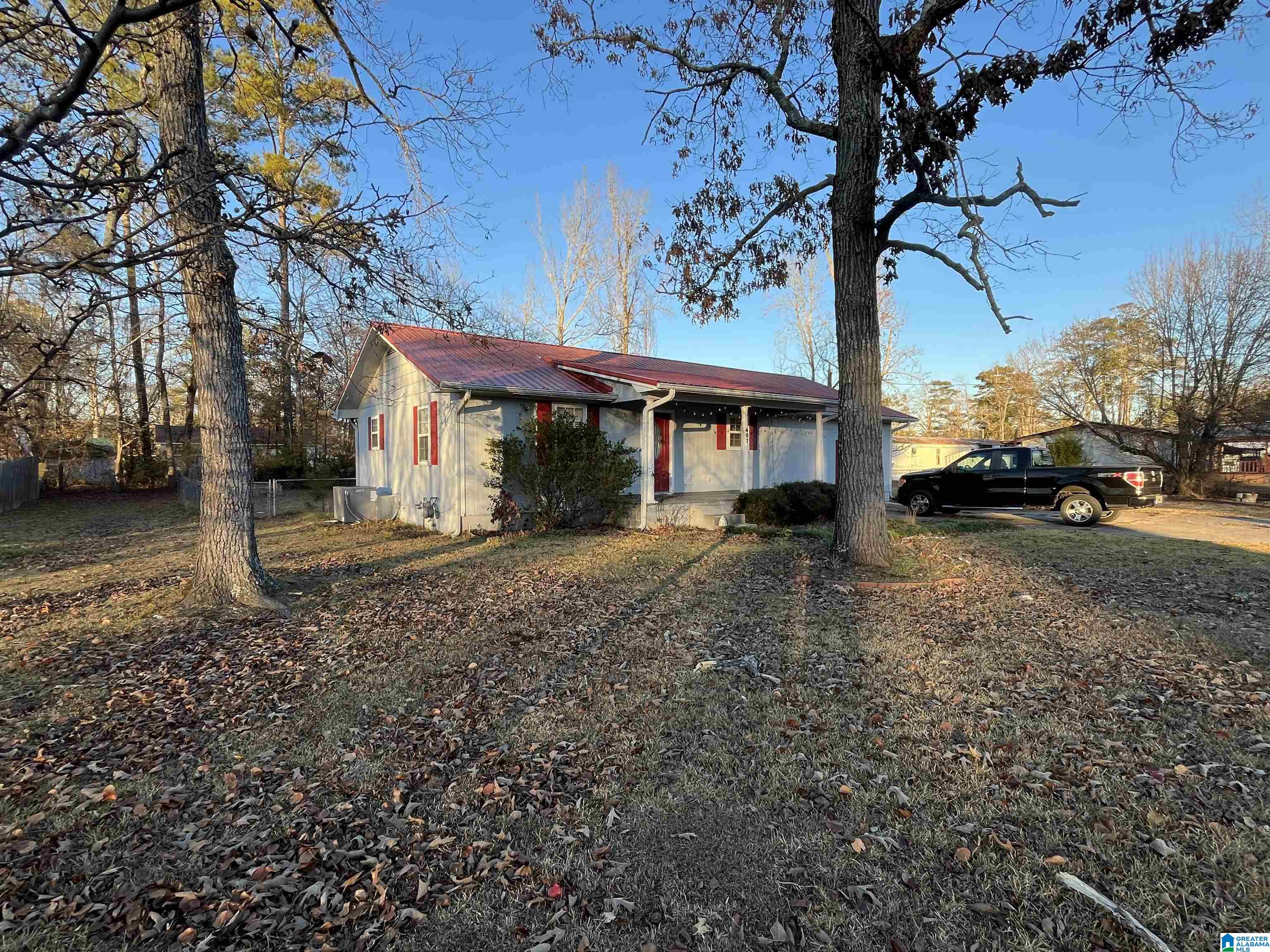 407 Elizabeth Lane Gadsden, AL 35905 - Photo 1 of 13