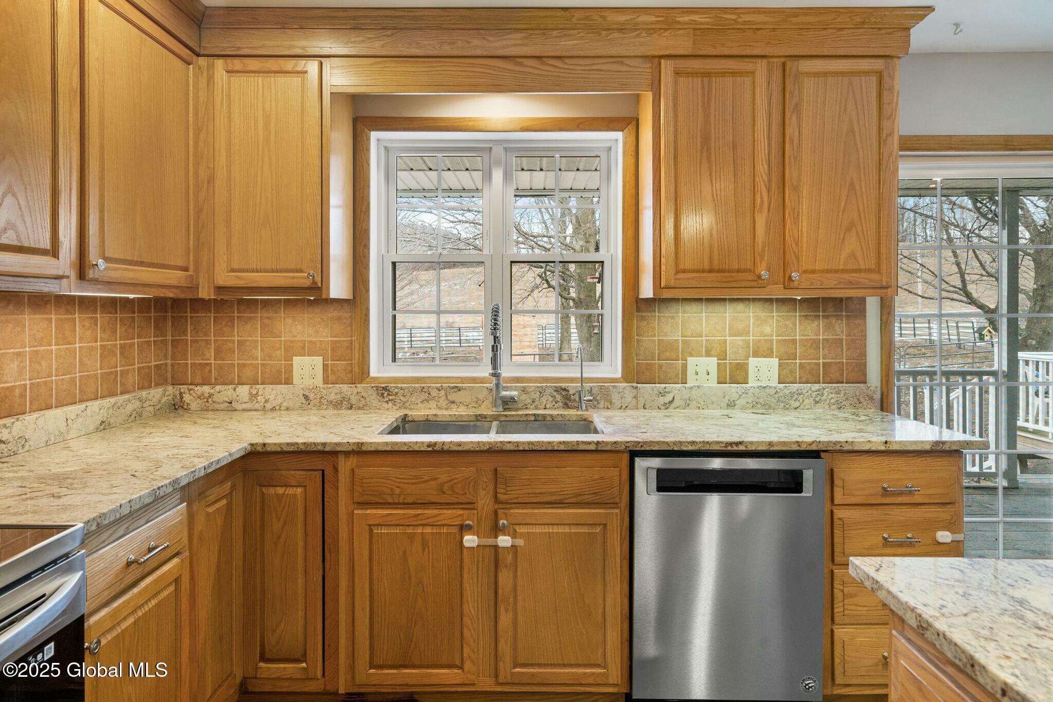 326 Canaday Hill Road Berne, NY 12023 - Photo 22 of 48 tempImagexWdaqZ