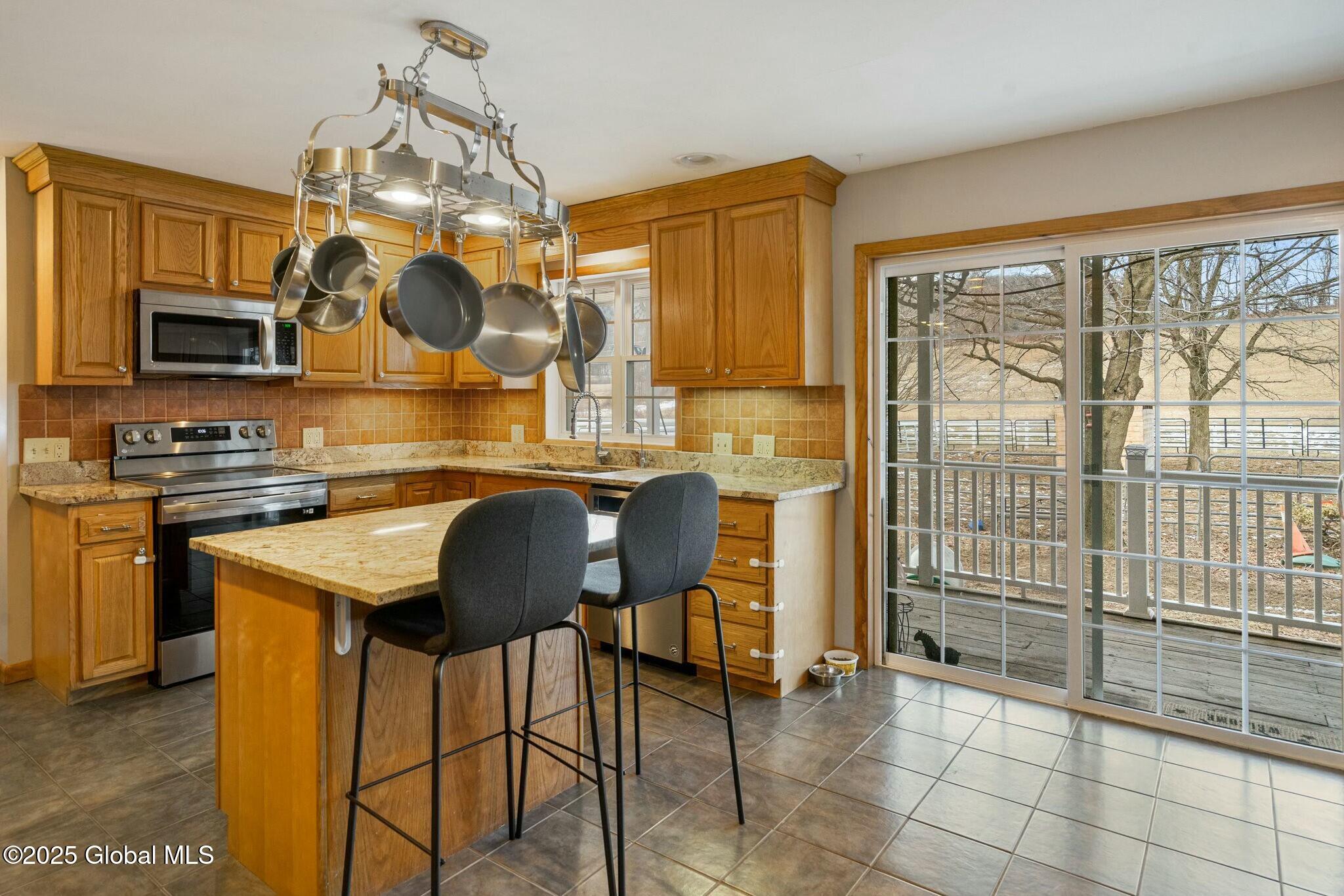 326 Canaday Hill Road Berne, NY 12023 - Photo 24 of 48 tempImageGIZ1hV