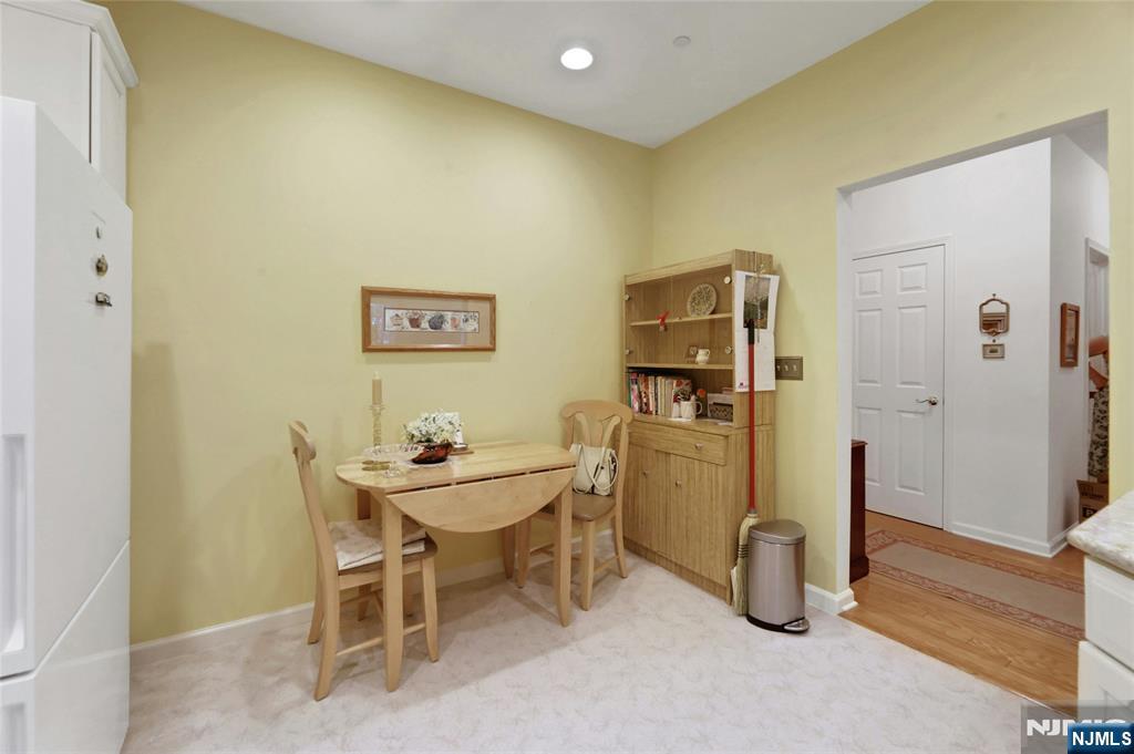 100 Ridgewood Road, Unit 215 Washington Township, NJ 07676 - Photo 18 of 39 Gallery Image 18