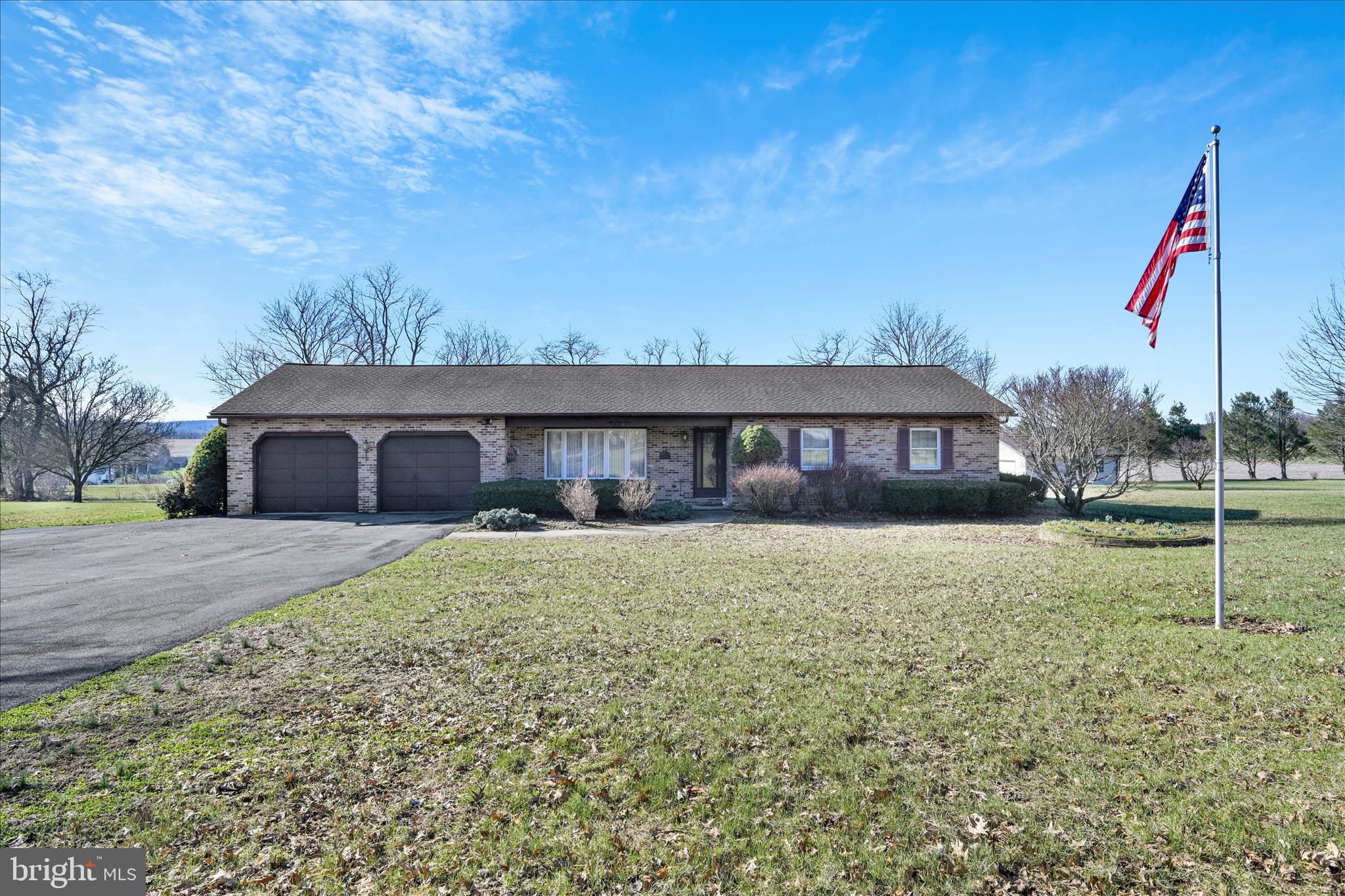 649 Stone Hill Road Shoemakersville, PA 19555 - Photo 10 of 43 a front view of a house with a yard