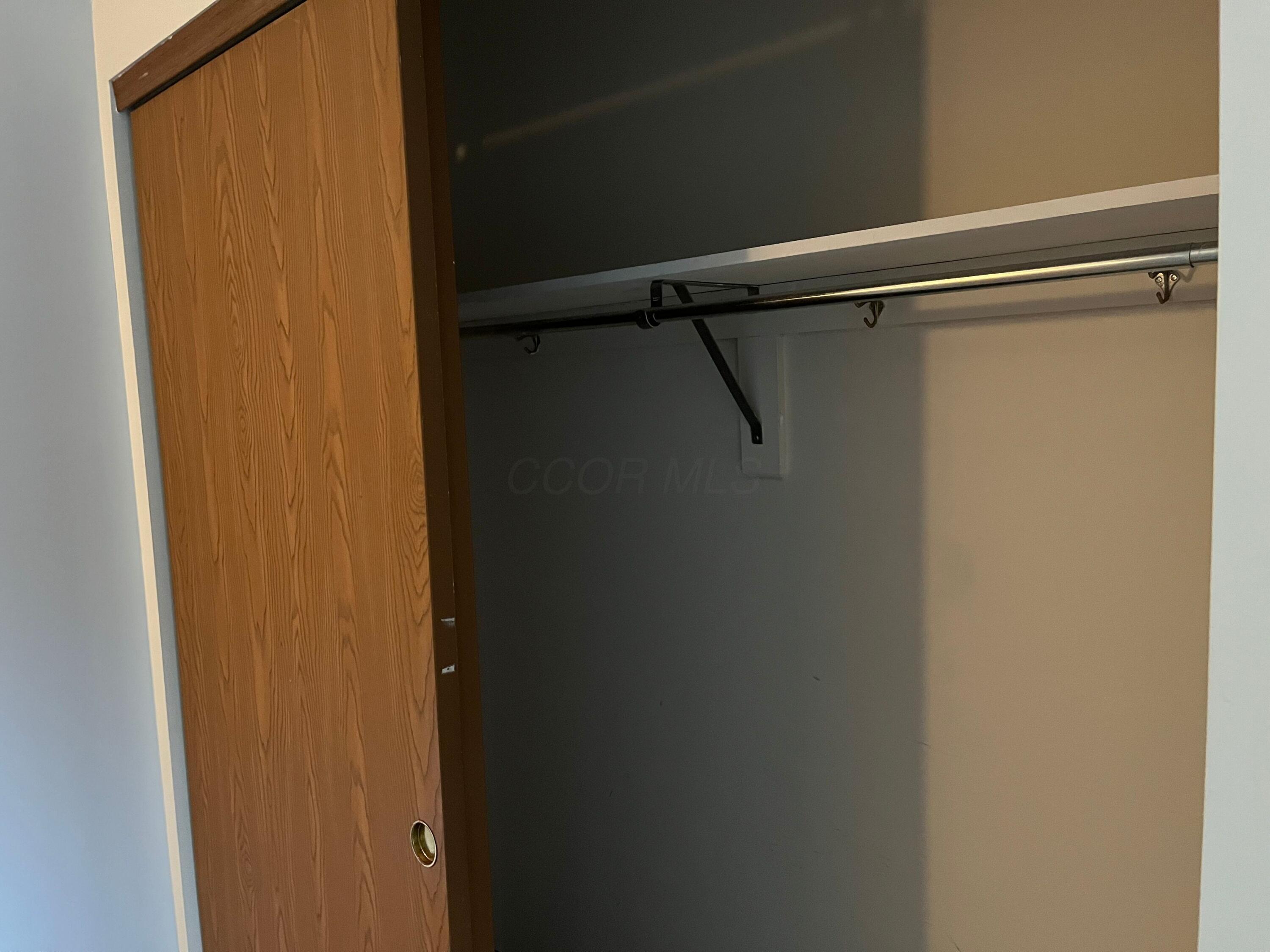 4115 Karl Road, Unit 309 Columbus, OH 43224 - Photo 15 of 45 Large coat closet at entry.