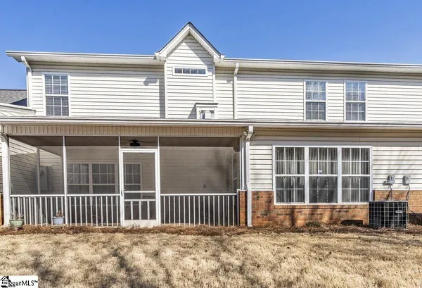 $1,890 | 205 Chadwyck Court, Greenville, SC 29615