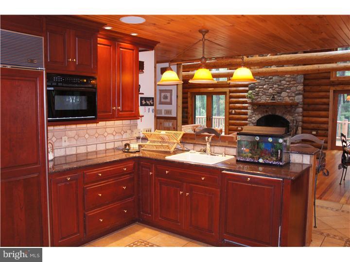 340 Howarth Road Media, PA 19063 - Photo 13 of 25 Kitchen