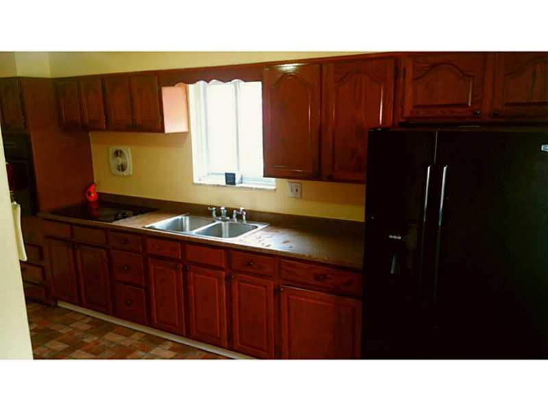 1008 Connor Road Mt. Lebanon, PA 15234 - Photo 8 of 18 Kitchen.