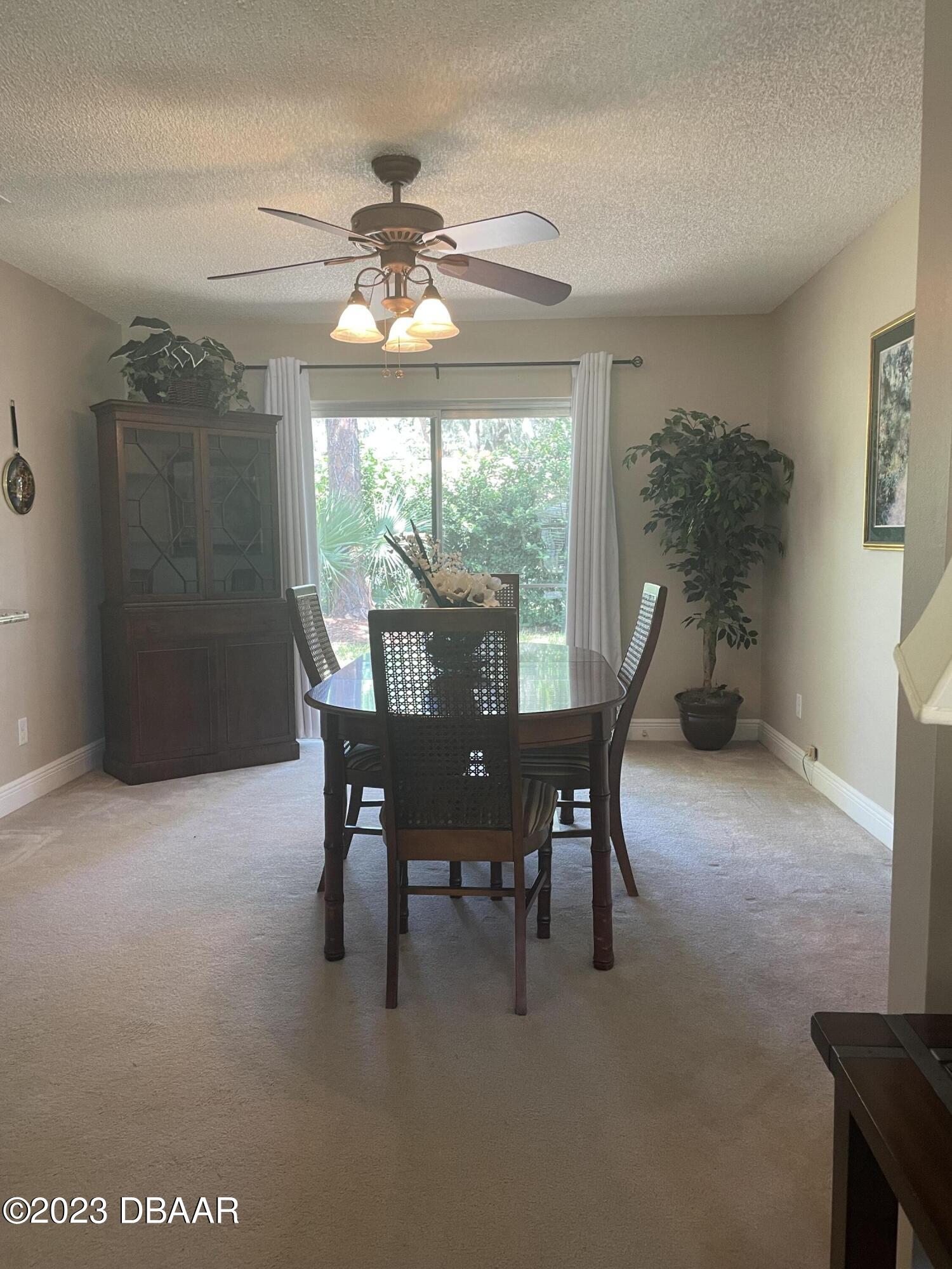 261 Manhattan Way Port Orange, FL 32129 - Photo 9 of 27 IMG_0935
