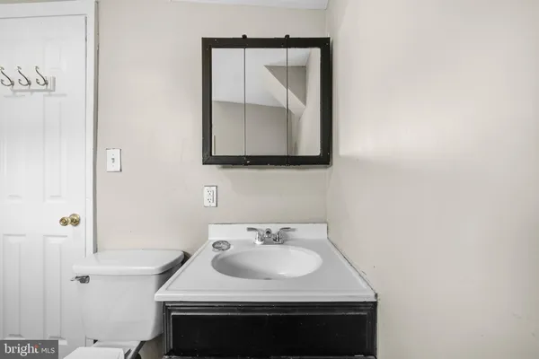 $348,000 | 805 Eastern Avenue Northeast, Capitol Heights, MD 20743