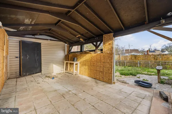 $348,000 | 805 Eastern Avenue Northeast, Capitol Heights, MD 20743