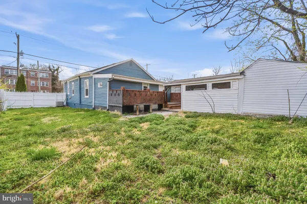 $348,000 | 805 Eastern Avenue Northeast, Capitol Heights, MD 20743