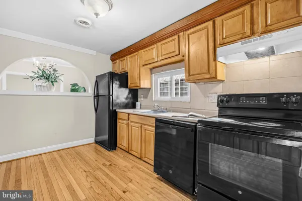 $348,000 | 805 Eastern Avenue Northeast, Capitol Heights, MD 20743