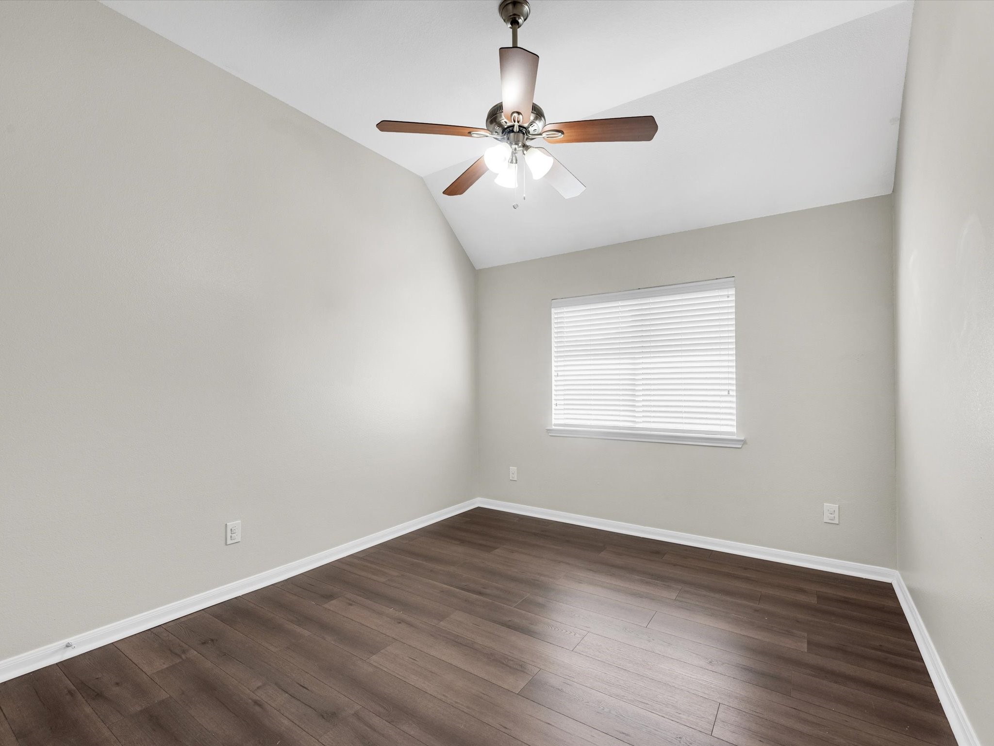 5122 Dripping Spring Avenue Baytown, TX 77523 - Photo 31 of 33 Utility