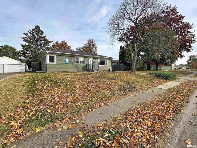 $169,900 | 3855 26th Avenue, Rock Island, IL 61201