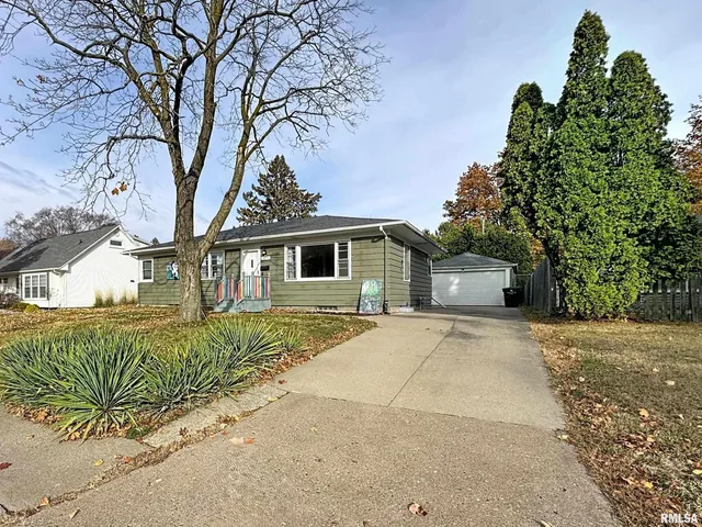 $169,900 | 3855 26th Avenue, Rock Island, IL 61201