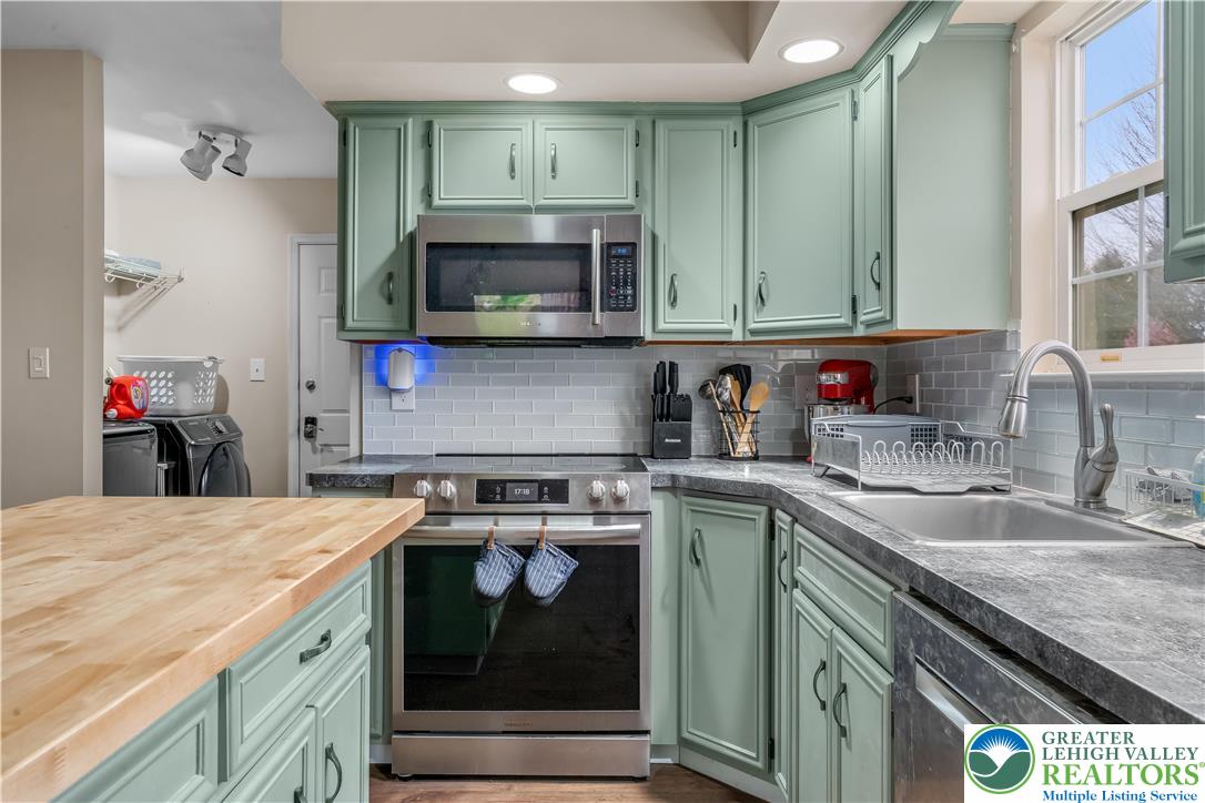 174 Cherry Hill Road Nazareth, PA 18064 - Photo 15 of 54