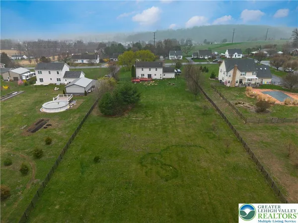 $515,000 | 174 Cherry Hill Road, Nazareth, PA 18064