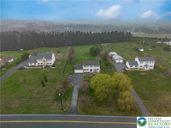 $515,000 | 174 Cherry Hill Road, Nazareth, PA 18064