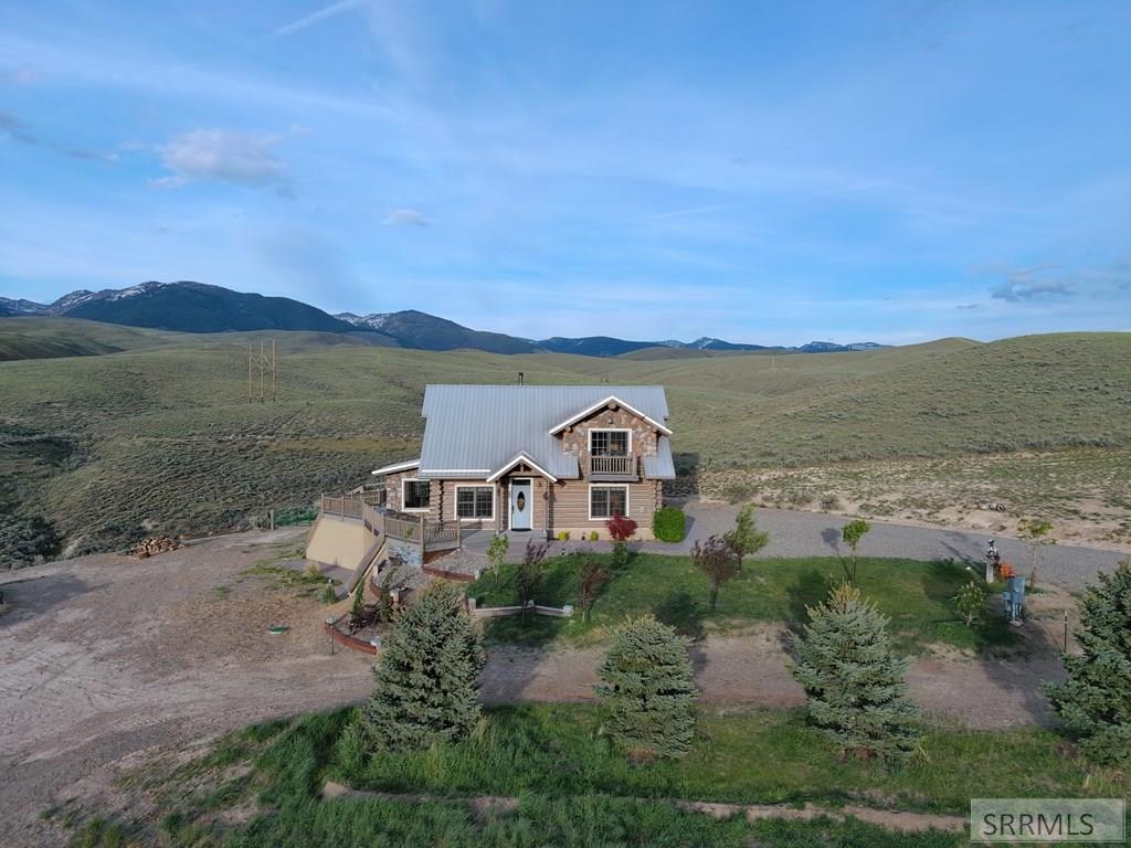 45 Whisper Ridge Road Salmon, ID 83467 - Photo 3 of 55
