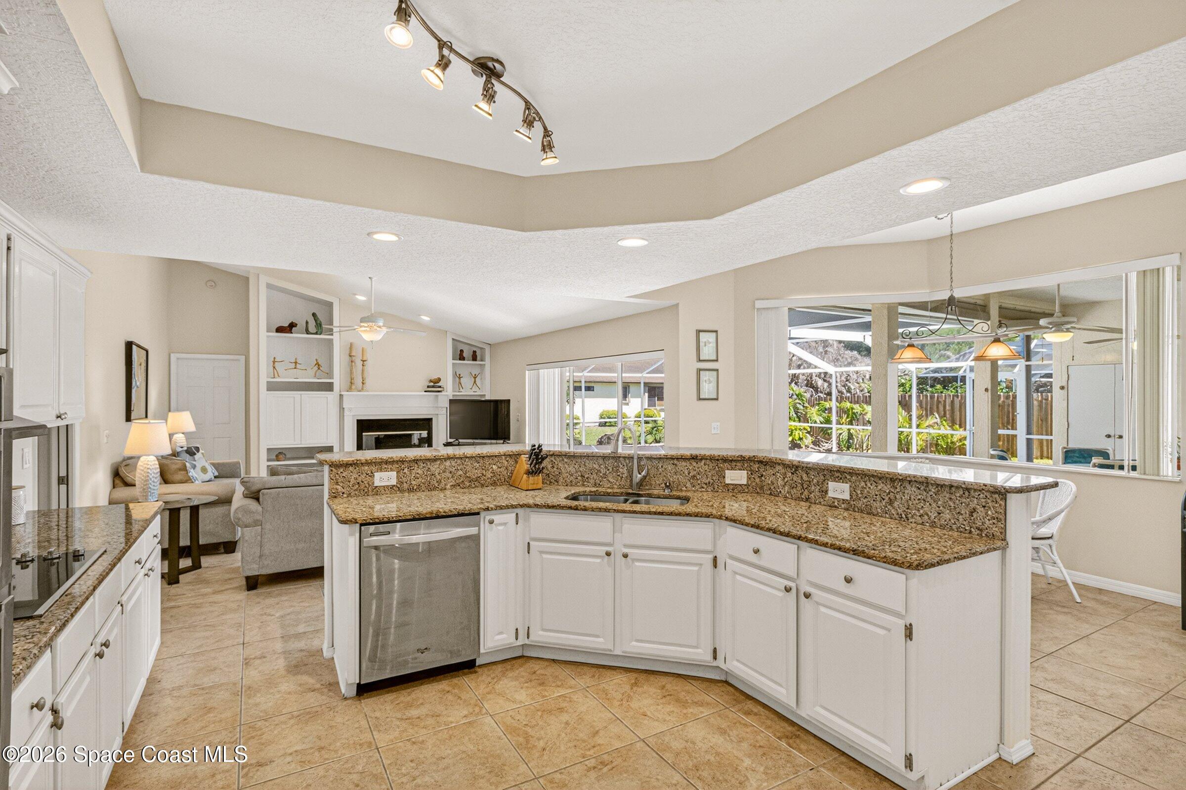 1013 Spanish Wells Drive Melbourne, FL 32940 - Photo 9 of 77 18-1013-Spanish-Wells-200