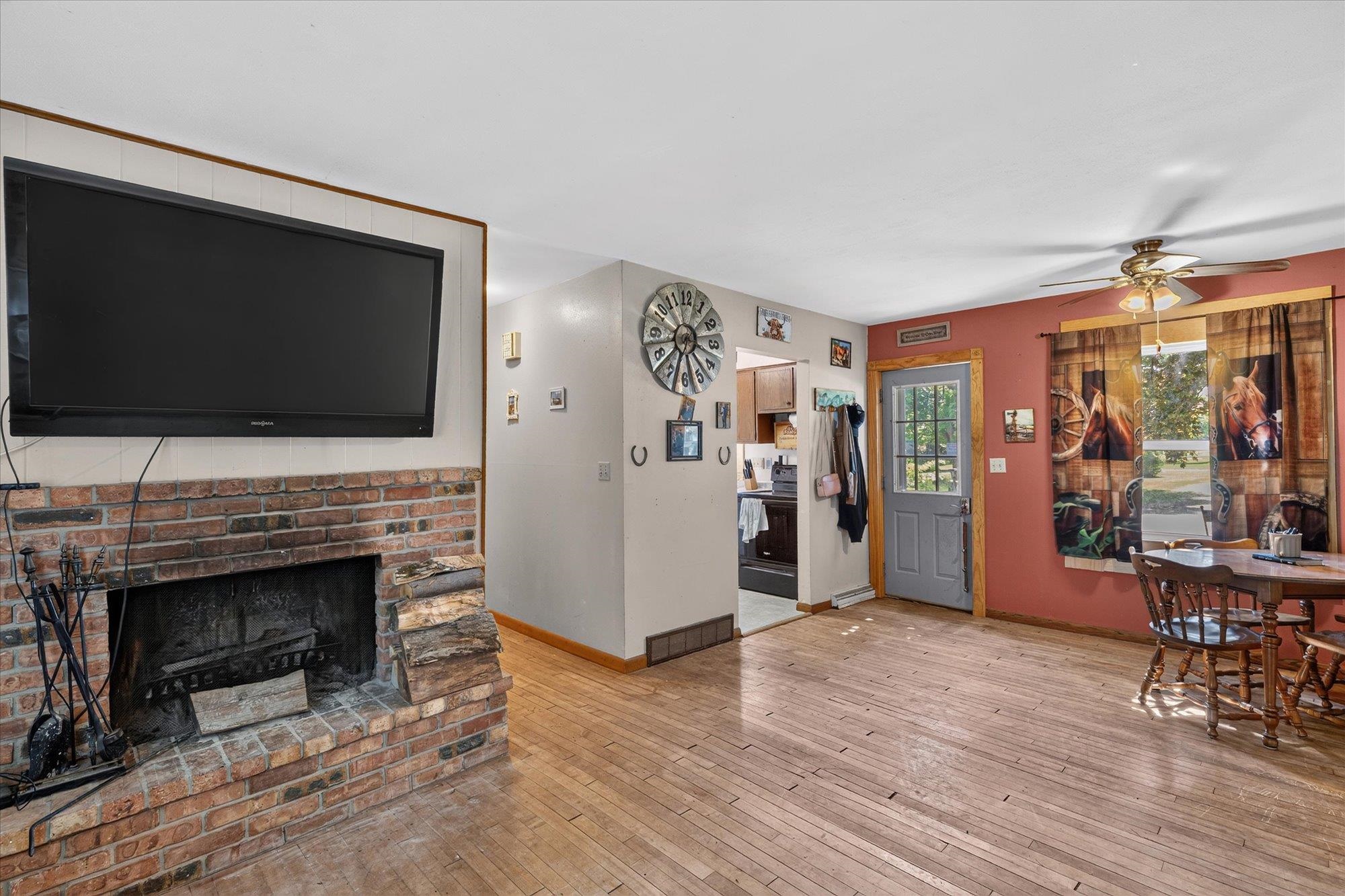 1866 Oakridge Road Neenah, WI 54956 - Photo 31 of 31