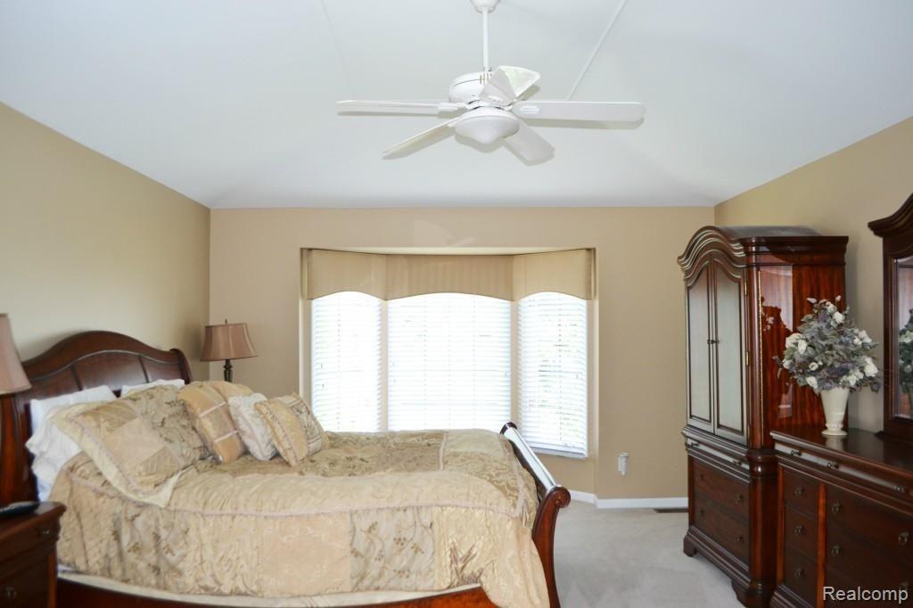 1708 Old Homestead Drive Rochester Hills, MI 48306 - Photo 32 of 55