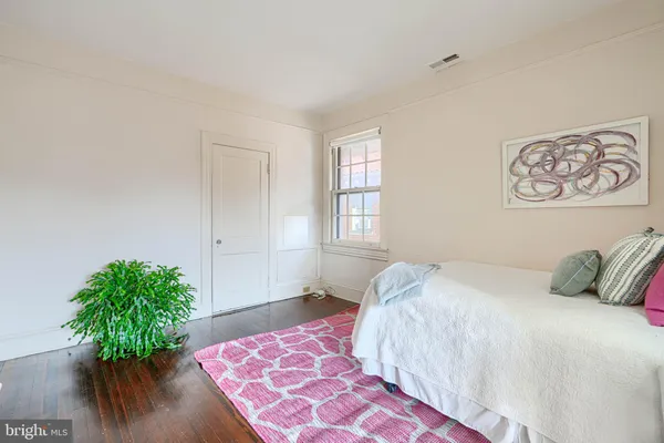 a view of a park with tree s