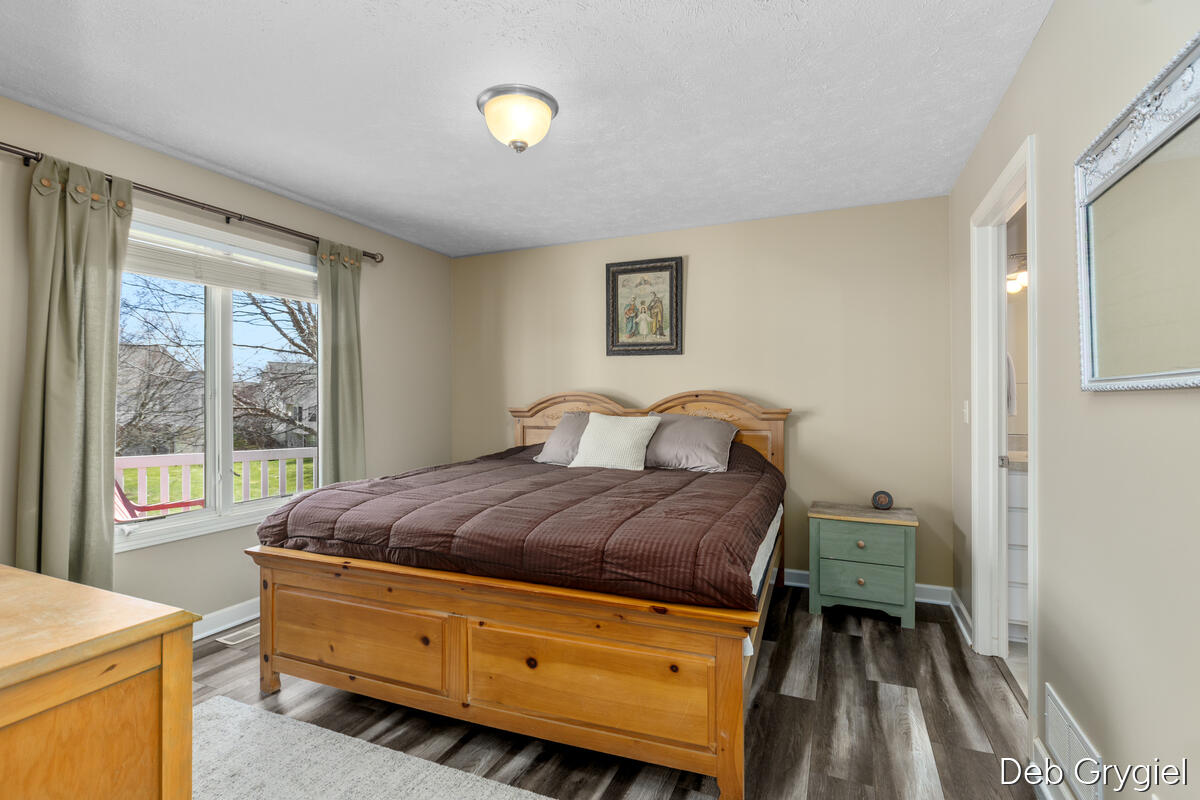 8308 Ridgestone Drive Southwest Byron Center, MI 49315 - Photo 14 of 30 8308-Ridgestone_006