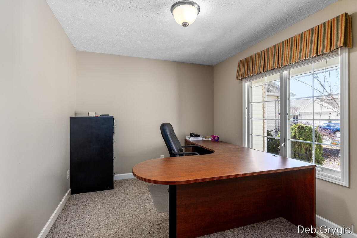 8308 Ridgestone Drive Southwest Byron Center, MI 49315 - Photo 17 of 30 8308-Ridgestone_007