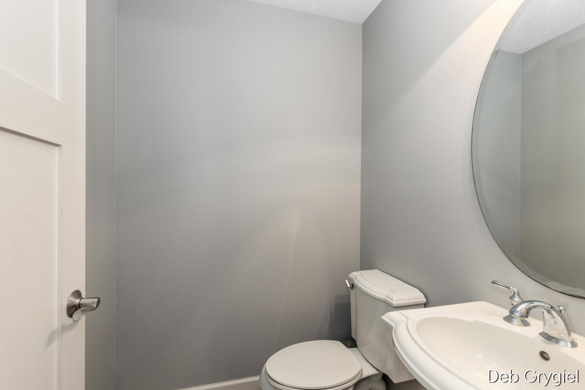 8308 Ridgestone Drive Southwest Byron Center, MI 49315 - Photo 18 of 30 8308-Ridgestone_008