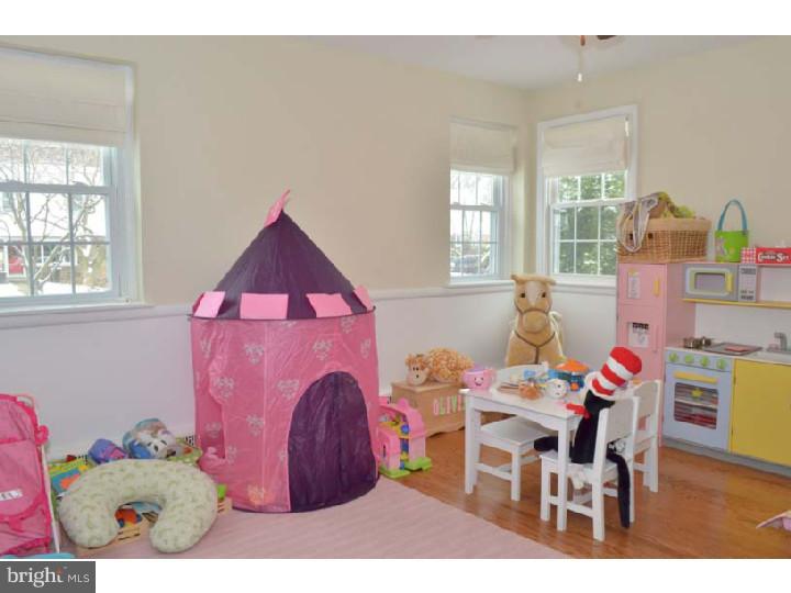 6 Braxton Road Rosemont, PA 19010 - Photo 15 of 22 Bedroom