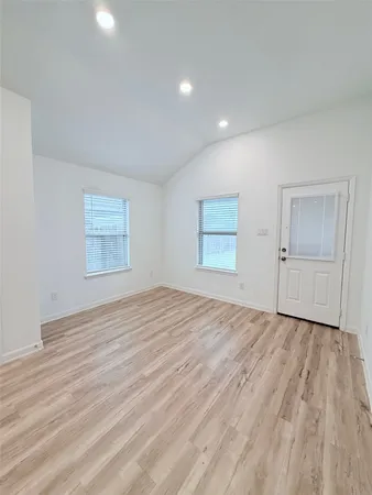 $2,000 | 3335 Paddock Landing Street, Richmond, TX 77406