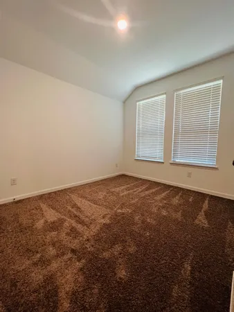 $2,000 | 3335 Paddock Landing Street, Richmond, TX 77406