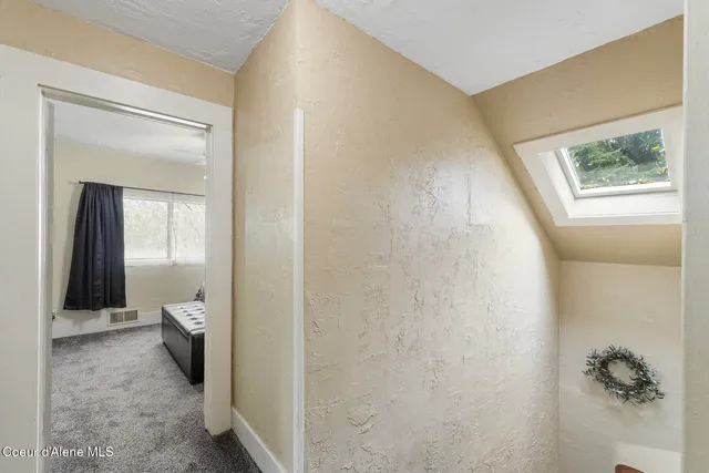 $379,900 | 457 East Market Avenue, Kellogg, ID 83837