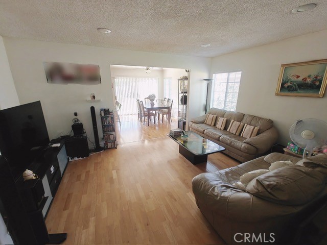 613 Santa Cruz Road Arcadia, CA 91007 - Photo 4 of 9 Entertainment room