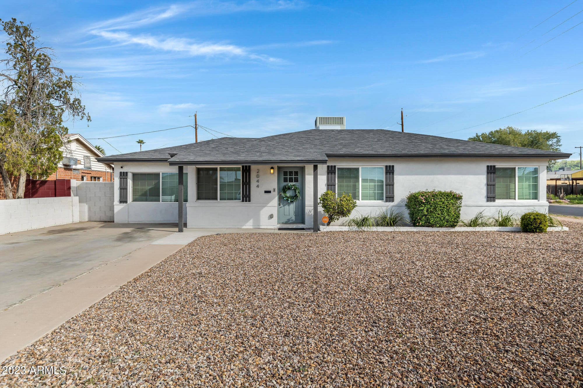 2044 E Granada Rd-1