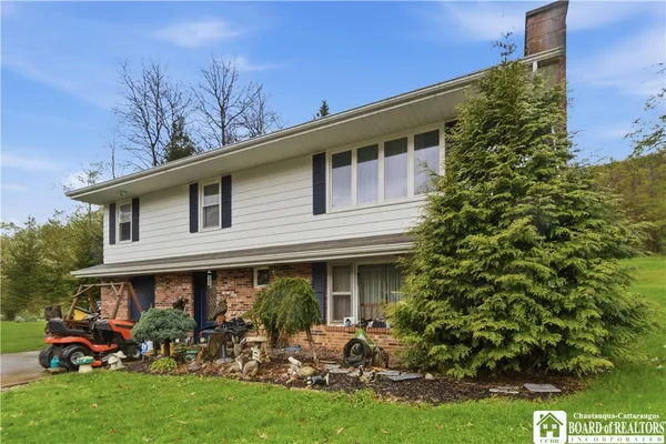 $250,000 | 79 Little Gilbert Lane, Bradford, PA 16701