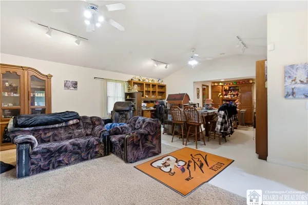 $250,000 | 79 Little Gilbert Lane, Bradford, PA 16701