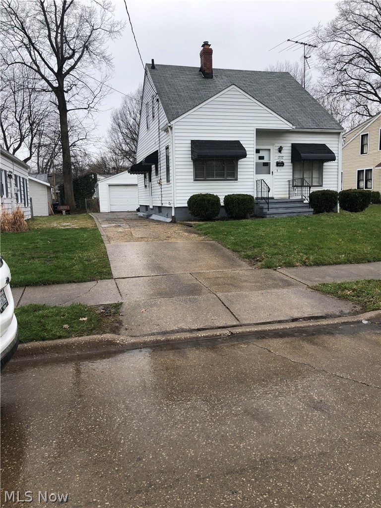 1332 Inman Street Akron, OH 44306 - Photo 1 of 30