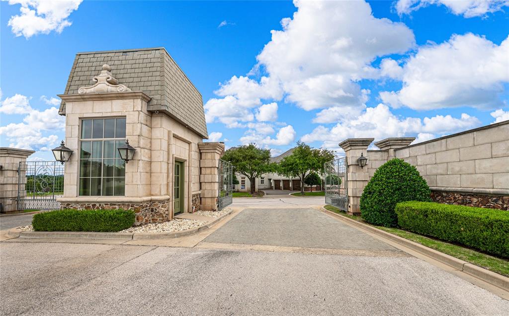 40 Enclave Court Waco, TX 76708 - Photo 40 of 40 a view of a white building with a yard